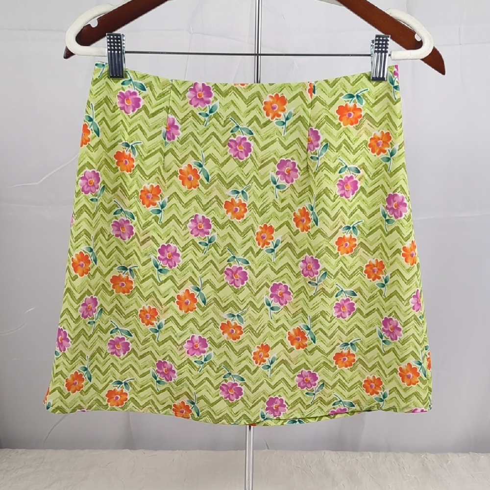 Vintage Wildflowers Vibrant Floral Mini Skirt 17 IN Long